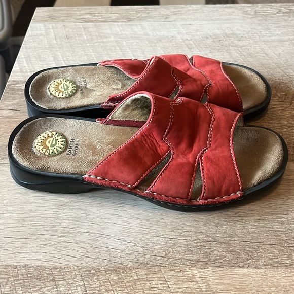 Earth Shoes Sandal in brick  color Size 9 - Picture 5 of 9